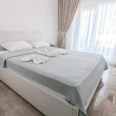 3+1 Duplex With Security, Beach And Nice Seaview